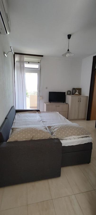 Apartmani Matela Petrcane Luaran gambar