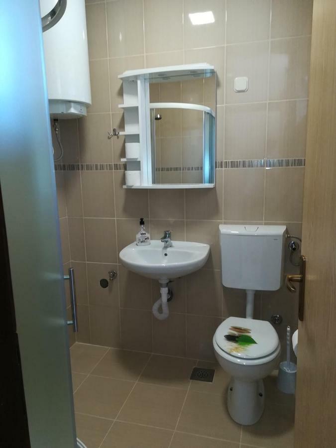 Apartmani Matela Petrcane Luaran gambar